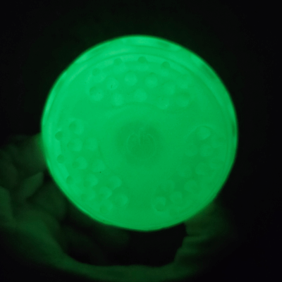Pelota con luz y Brilla en la oscuridad