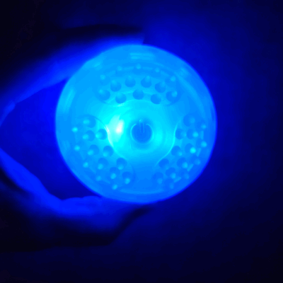 Pelota con luz y Brilla en la oscuridad